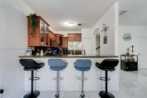 Купить таунхаус в Хомстед, Флорида 3 спальни, 160.91м2, № 2040395 - фото 10