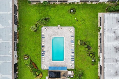 Copropriété à vendre à Jupiter, Floride: 2 chambres, 98.76 m2 № 2415779 - photo 23