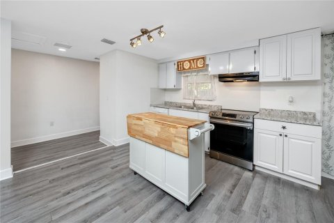 Casa en venta en Pinellas Park, Florida, 3 dormitorios, 104.52 m2 № 1884804 - foto 16