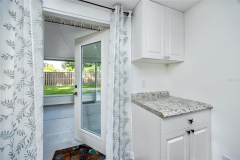 Casa en venta en Pinellas Park, Florida, 3 dormitorios, 104.52 m2 № 1884804 - foto 19