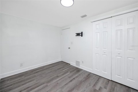 Casa en venta en Pinellas Park, Florida, 3 dormitorios, 104.52 m2 № 1884804 - foto 27