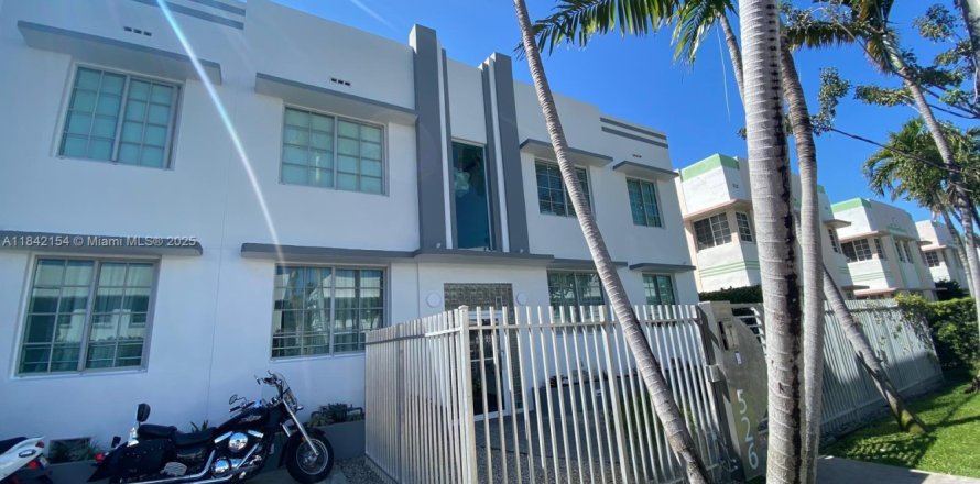 Appartement à Miami Beach, Floride 1 chambre, 40.97 m2 № 1834094
