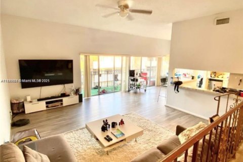 Condo in Davie, Florida, 2 bedrooms  № 1850750 - photo 2