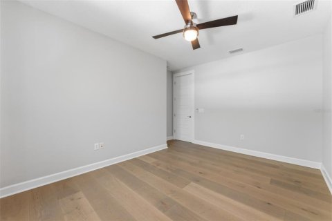 Villa ou maison à vendre à Tampa, Floride: 5 chambres, 349.22 m2 № 2142588 - photo 21