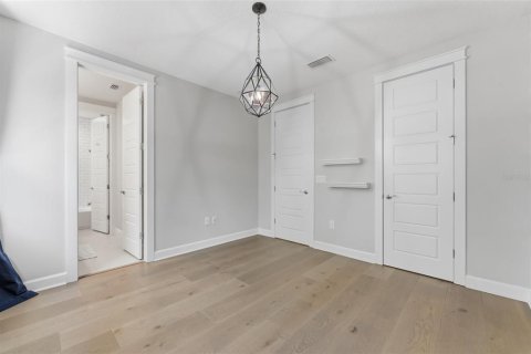Villa ou maison à vendre à Tampa, Floride: 5 chambres, 349.22 m2 № 2142588 - photo 30