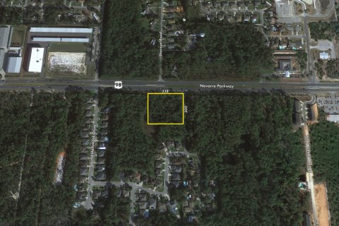 Купить коммерческую недвижимость в Наварра, Флорида № 564543 - фото 1