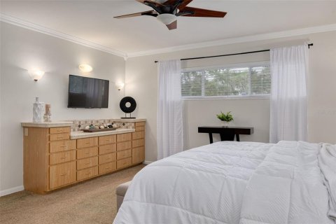 House in Clearwater, Florida 4 bedrooms, 245.73 sq.m. № 1904785 - photo 15