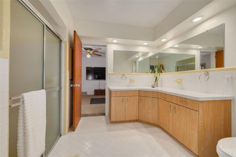 House in Clearwater, Florida 4 bedrooms, 245.73 sq.m. № 1904785 - photo 21