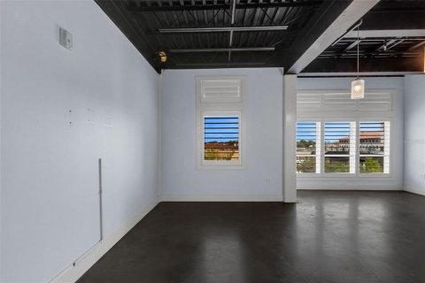 Condo in Lakeland, Florida, 1 bedroom № 2199227 - photo 18