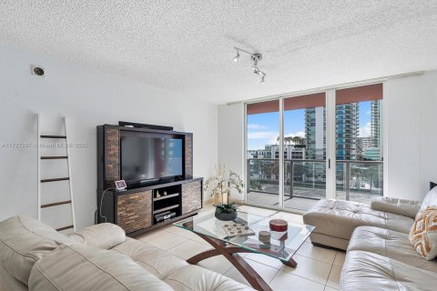 Copropriété à vendre à Miami, Floride: 2 chambres, 105.91 m2 № 1477494 - photo 2