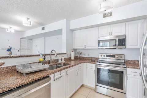 Copropriété à vendre à Miami, Floride: 2 chambres, 105.91 m2 № 1477494 - photo 9