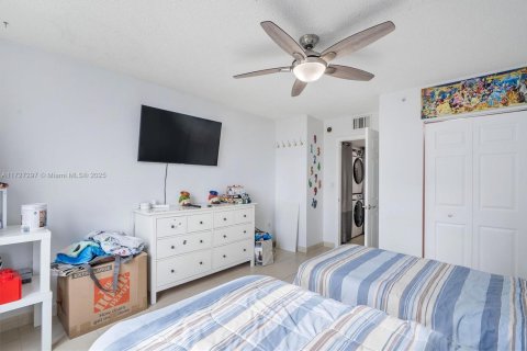 Copropriété à vendre à Miami, Floride: 2 chambres, 105.91 m2 № 1477494 - photo 16