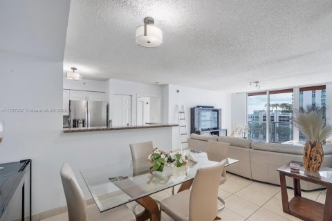 Copropriété à vendre à Miami, Floride: 2 chambres, 105.91 m2 № 1477494 - photo 5