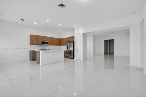 House in Miramar, Florida 4 bedrooms, 211.26 sq.m. № 2003598 - photo 22