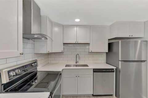 Casa en venta en Venice, Florida, 2 dormitorios, 127.28 m2 № 1639669 - foto 12