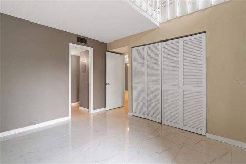 Touwnhouse à vendre à Tampa, Floride: 2 chambres, 131.64 m2 № 1747608 - photo 19