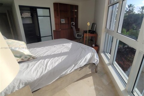 Condominio en alquiler en Hollywood, Florida, 3 dormitorios, 193.05 m2 № 2030963 - foto 13