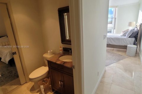 Condominio en alquiler en Hollywood, Florida, 3 dormitorios, 193.05 m2 № 2030963 - foto 12