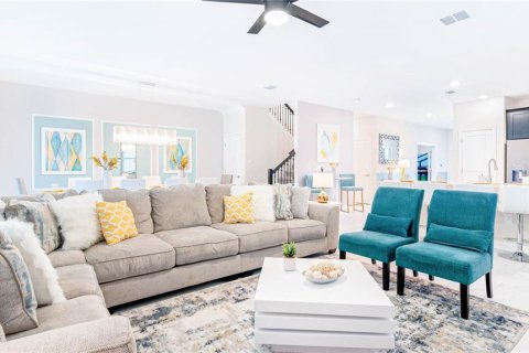 Villa ou maison à vendre à Davenport, Floride: 10 chambres, 405.98 m2 № 2424363 - photo 2