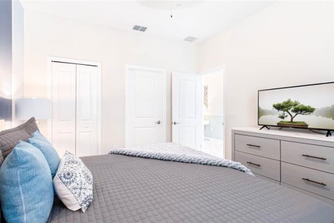Villa ou maison à vendre à Davenport, Floride: 10 chambres, 405.98 m2 № 2424363 - photo 12