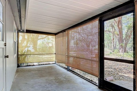 House in Orlando, Florida 2 bedrooms, 107.58 sq.m. № 2122025 - photo 4