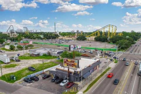 Commercial property in Tampa, Florida № 1562869 - photo 1