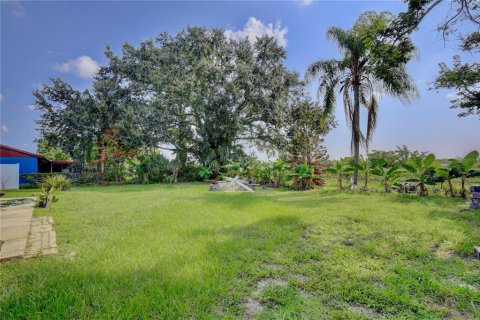 House in Orlando, Florida 3 bedrooms, 95.88 sq.m. № 2306745 - photo 22