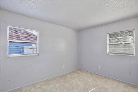 House in Orlando, Florida 3 bedrooms, 95.88 sq.m. № 2306745 - photo 17