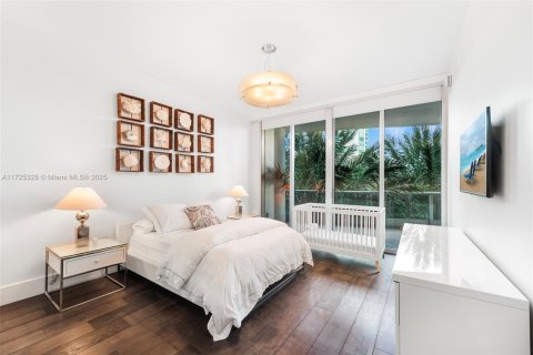 Copropriété à louer à Miami Beach, Floride: 5 chambres, 384.15 m2 № 1729361 - photo 19