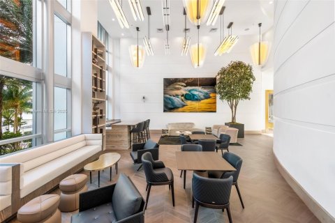 Copropriété à louer à Miami Beach, Floride: 5 chambres, 384.15 m2 № 1729361 - photo 27