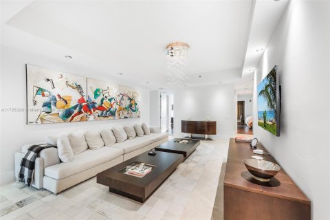 Copropriété à louer à Miami Beach, Floride: 5 chambres, 384.15 m2 № 1729361 - photo 15