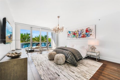 Copropriété à louer à Miami Beach, Floride: 5 chambres, 384.15 m2 № 1729361 - photo 11