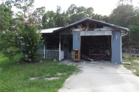 Villa ou maison à Dunnellon, Floride 3 chambres, 111.48 m2 № 2208026
