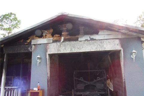 House in Dunnellon, Florida 3 bedrooms, 111.48 sq.m. № 2208026 - photo 3