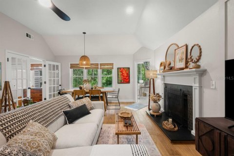 Villa ou maison à vendre à Gainesville, Floride: 3 chambres, 118.82 m2 № 2419270 - photo 3