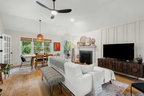 Villa ou maison à vendre à Gainesville, Floride: 3 chambres, 118.82 m2 № 2419270 - photo 5