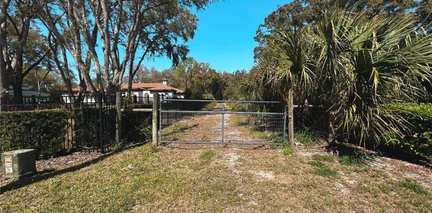Land in Gotha, Florida № 1551540