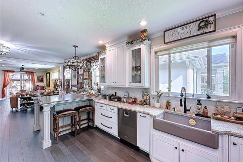 Casa en venta en Orlando, Florida, 3 dormitorios, 272.67 m2 № 1899519 - foto 19