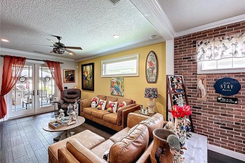 Casa en venta en Orlando, Florida, 3 dormitorios, 272.67 m2 № 1899519 - foto 30