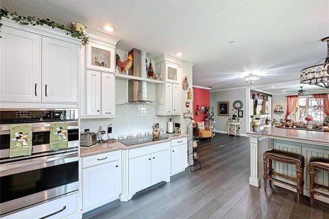 Casa en venta en Orlando, Florida, 3 dormitorios, 272.67 m2 № 1899519 - foto 20