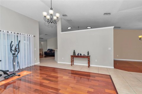House in Ocala, Florida 5 bedrooms, 254.27 sq.m. № 1614266 - photo 9