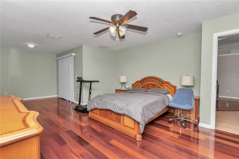 House in Ocala, Florida 5 bedrooms, 254.27 sq.m. № 1614266 - photo 21