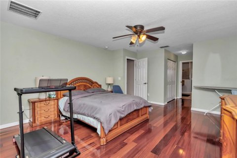 House in Ocala, Florida 5 bedrooms, 254.27 sq.m. № 1614266 - photo 16
