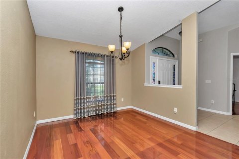 House in Ocala, Florida 5 bedrooms, 254.27 sq.m. № 1614266 - photo 6