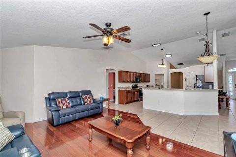 House in Ocala, Florida 5 bedrooms, 254.27 sq.m. № 1614266 - photo 23