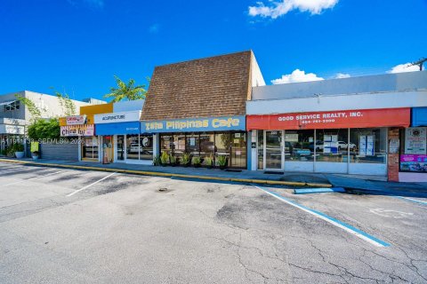 Immobilier commercial à vendre à Fort Lauderdale, Floride № 2082262 - photo 5