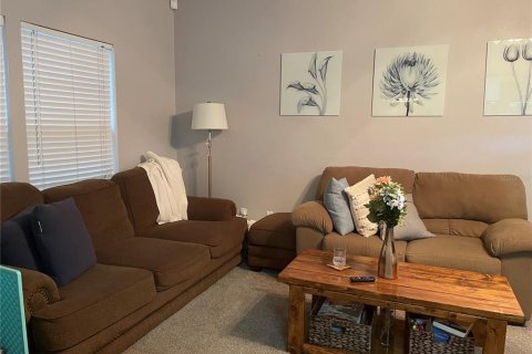 Copropriété à louer à Gainesville, Floride: 2 chambres, 87.42 m2 № 2108767 - photo 3