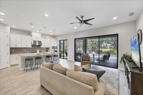 Casa en venta en Bradenton, Florida, 4 dormitorios, 254.74 m2 № 1616137 - foto 15