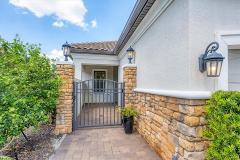 Casa en venta en Bradenton, Florida, 4 dormitorios, 254.74 m2 № 1616137 - foto 2