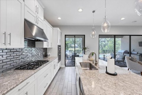 Casa en venta en Bradenton, Florida, 4 dormitorios, 254.74 m2 № 1616137 - foto 9